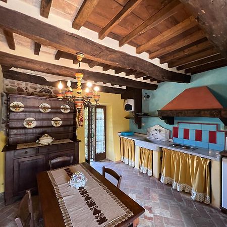 Podere Beatrice 20 Pax By Villasretreats Bardine di San Terenzo Eksteriør billede