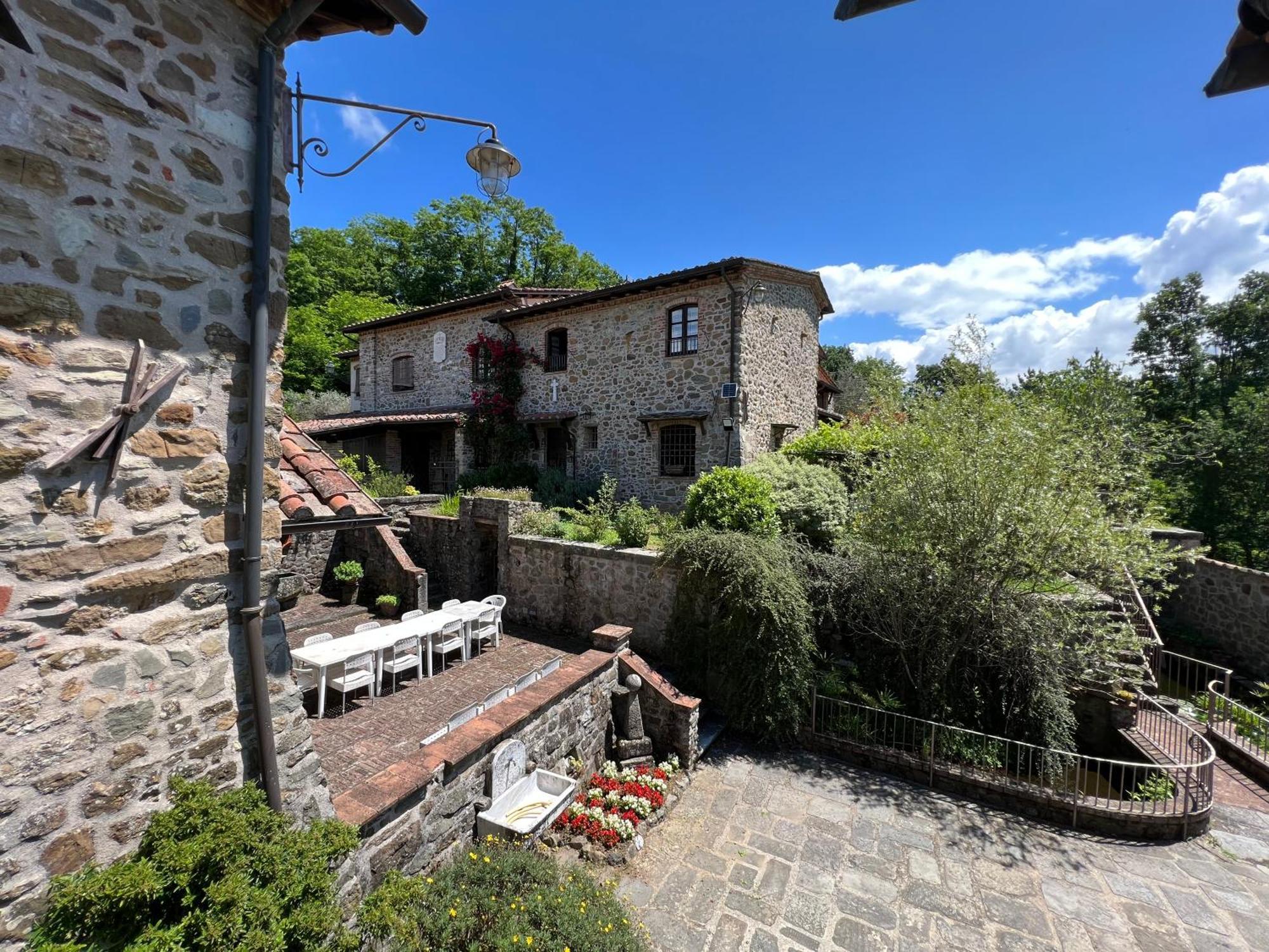Podere Beatrice 20 Pax By Villasretreats Bardine di San Terenzo Eksteriør billede